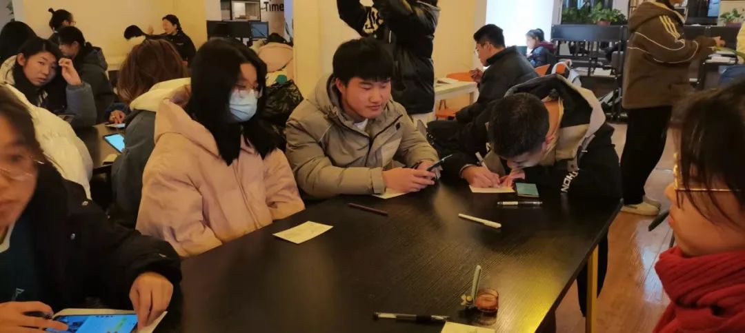 写给未来自己的诗 | “悦读月享”活动第六期